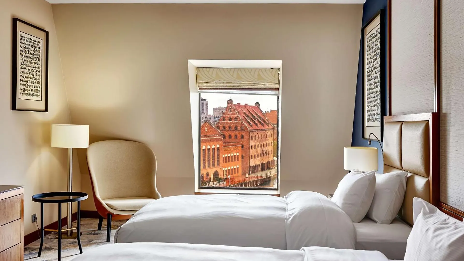 Hotel Hilton Gdaňsk 5*,  Polsko